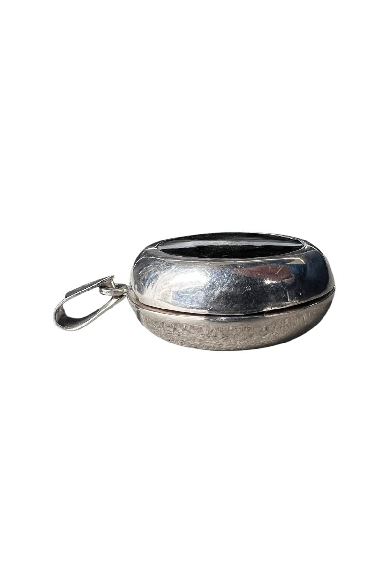925 SILVER LOCKET PENDANT / SILVER [SIZE: ONE SIZE USED]