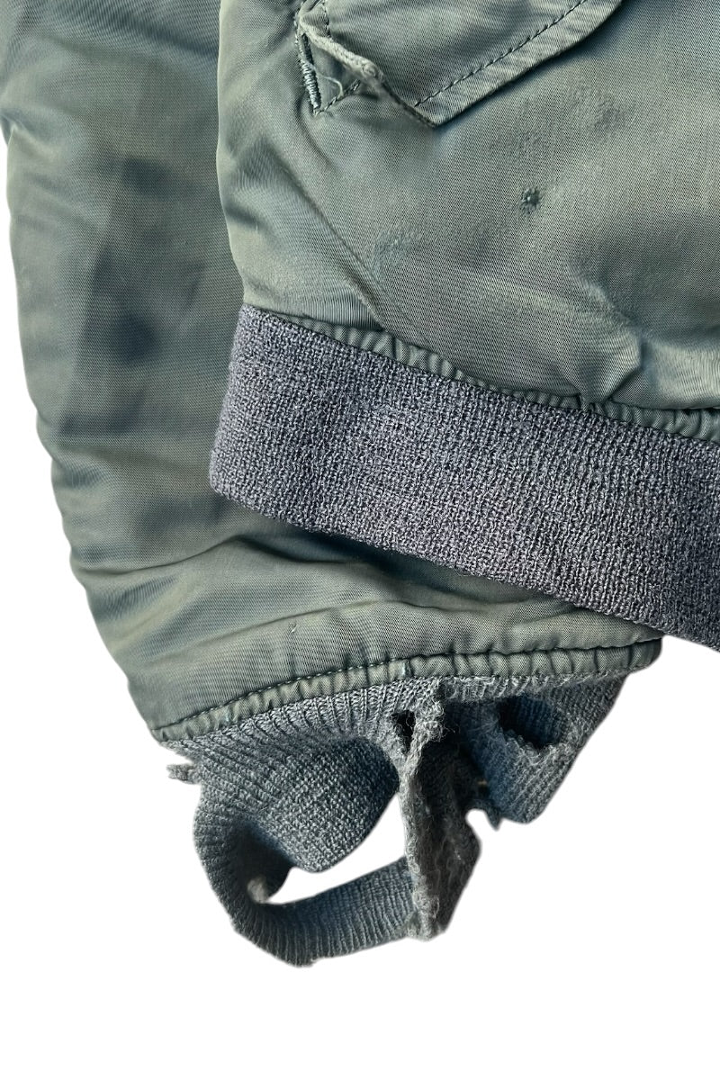 MADE IN USA 88'S AIR FORCE MA-1 JACKET ALPHA INDUSTRIES, INC グランドクルー後期仕様 / KHAKI [SIZE: S USED]