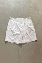 画像をギャラリービューアに読み込む, 90&#39;S TUCK CHINO SHORT PANTS / WHITE [SIZE: 36 USED]
