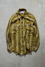 画像をギャラリービューアに読み込む, MADE IN USA 70&#39;S L/S OMBRE CHECK WESTERN SHIRT / MUSTARD [SIZE: XL USED]
