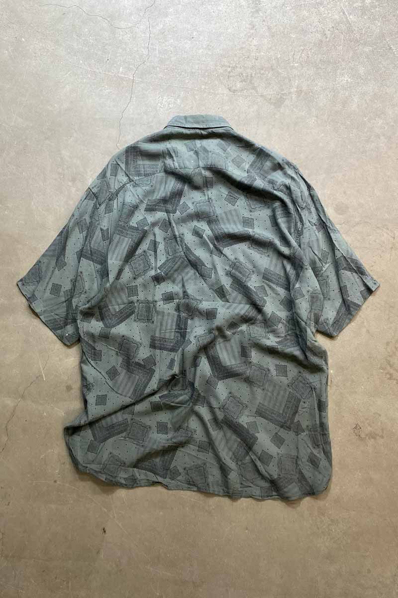 MADE IN ITALY 90'S S/S POCKET DESIGN PATTERN RAYON SHIRT / KHAKI [SIZE: XL USED]