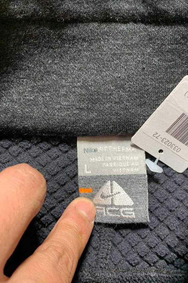 Y2K EARLY 00'S FLEECE JACKET / CHARCOAL [SIZE: L USED]
