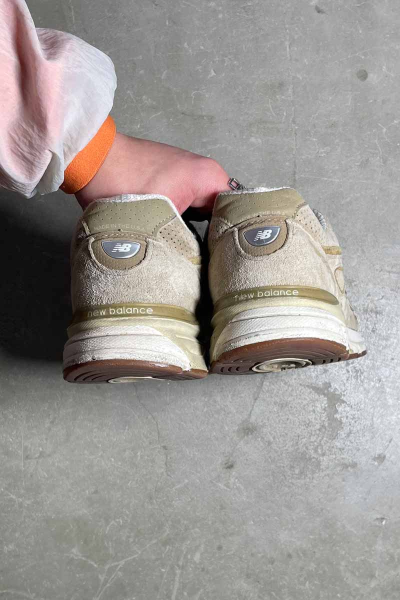 MADE IN USA 990 V4 M990HL4 / BEIGE [SIZE: US9.0 USED]