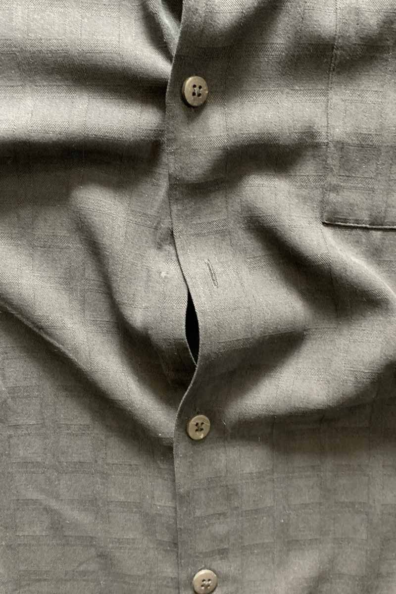 S/S SILK SHIRT / BLACK [SIZE: XL USED]
