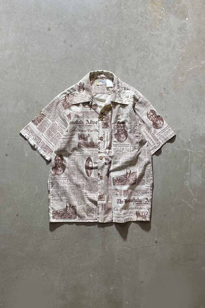 MADE IN HAWAII 70-80'S OPEN COLLAR LINEN COTTON NEWSPAPER DESIGN S/S SHIRT/ WHITE [SIZE:L USED]