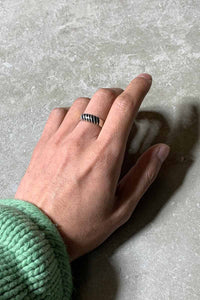 MADE IN MEXICO 925 SILVER RING W/BLACK ENAMEL [SIZE: 14号相当 USED]
