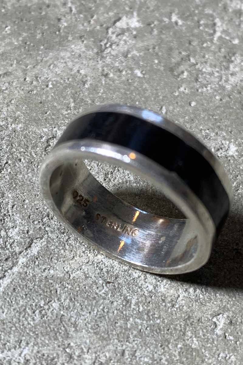 925 SILVER RING W/BLACK ENAMEL [SIZE: US 8 USED]