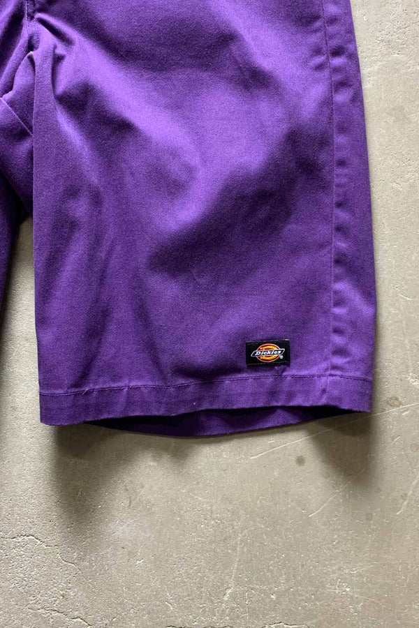 LOOSE FIT SHORTS / PURPLE [SIZE: 32 USED]