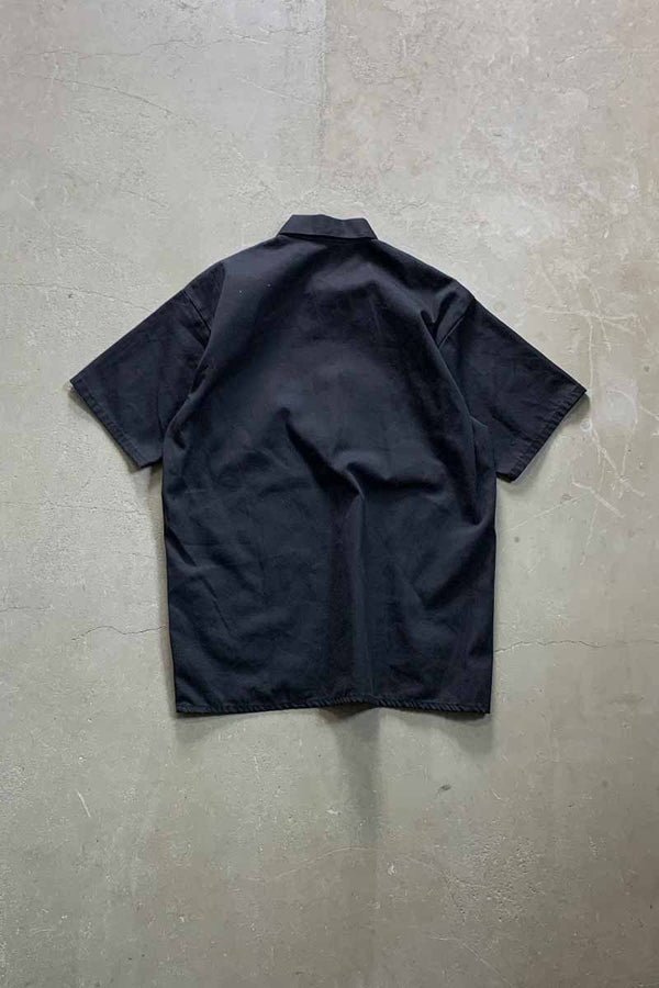 MADE IN USA 90'S S/S ONE POINT LOGO HALF-ZIP SHIRT / BLACK [SIZE: M USED]