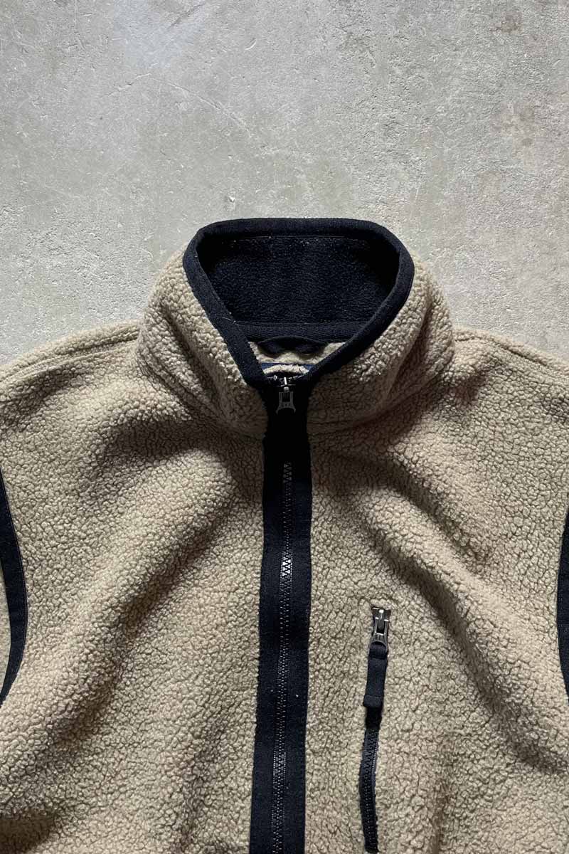 Y2K EARLY 00'S FLEECE VEST/ BEIGE [SIZE:M USED]
