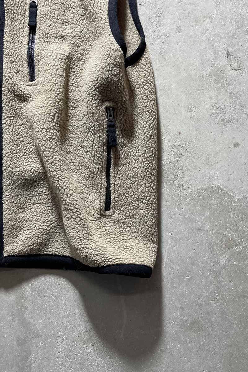 Y2K EARLY 00'S FLEECE VEST/ BEIGE [SIZE:M USED]