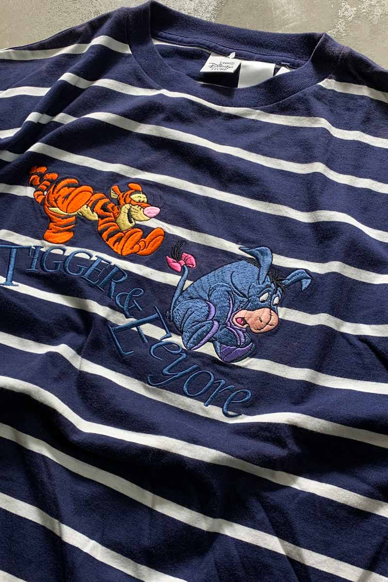 S/S BORDER TIGGER & EEYORE EMBROIDERY CHARACTER T-SHIRT / NAVY [SIZE: XL USED]