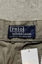 画像をギャラリービューアに読み込む, MADE IN USA 80&#39;S TUCK CHINO SHORTS / BEIGE	[SIZE: W30 USED]
