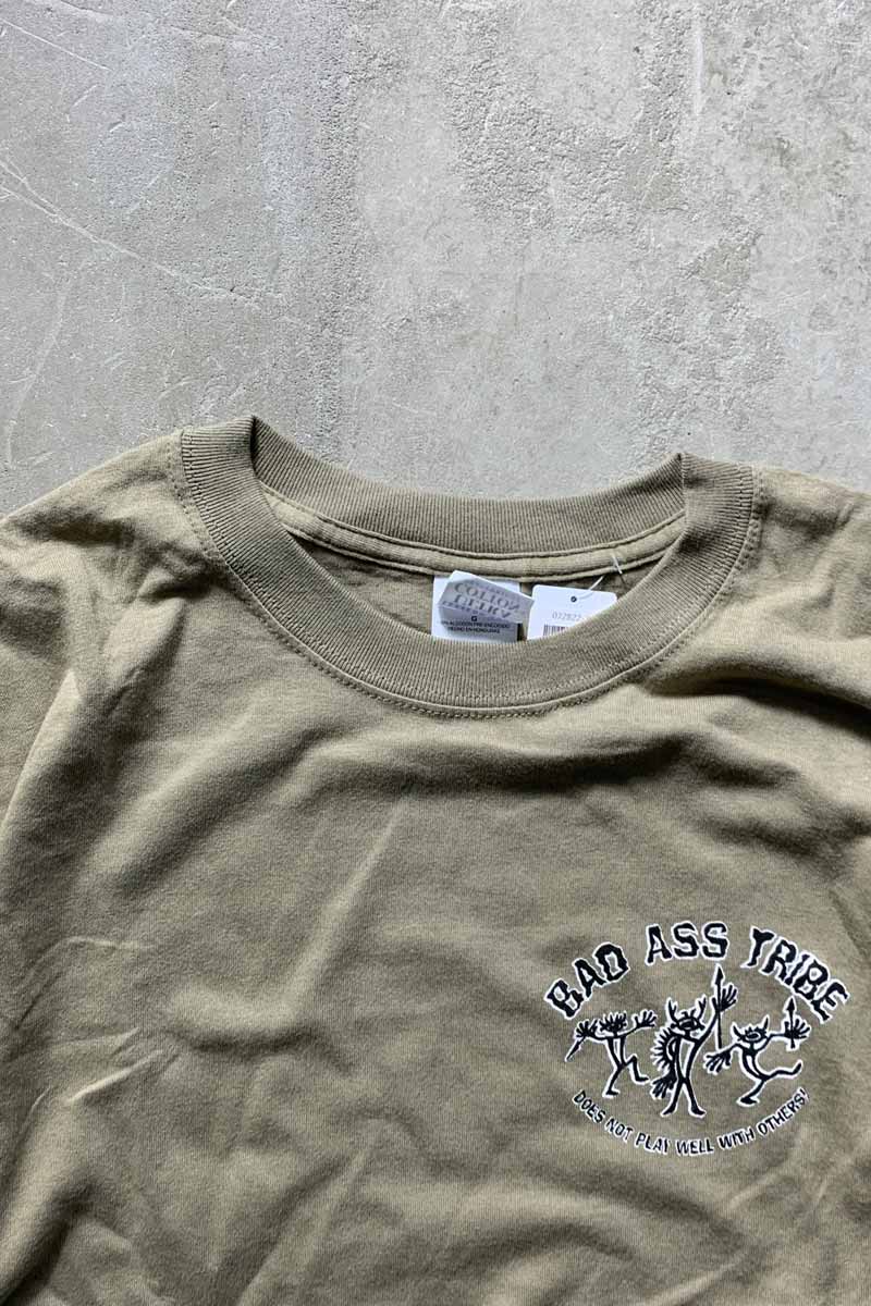90'S S/S BAD ASS TRIBE BACK PRINT T-SHIRT / KHAKI [SIZE: L USED]