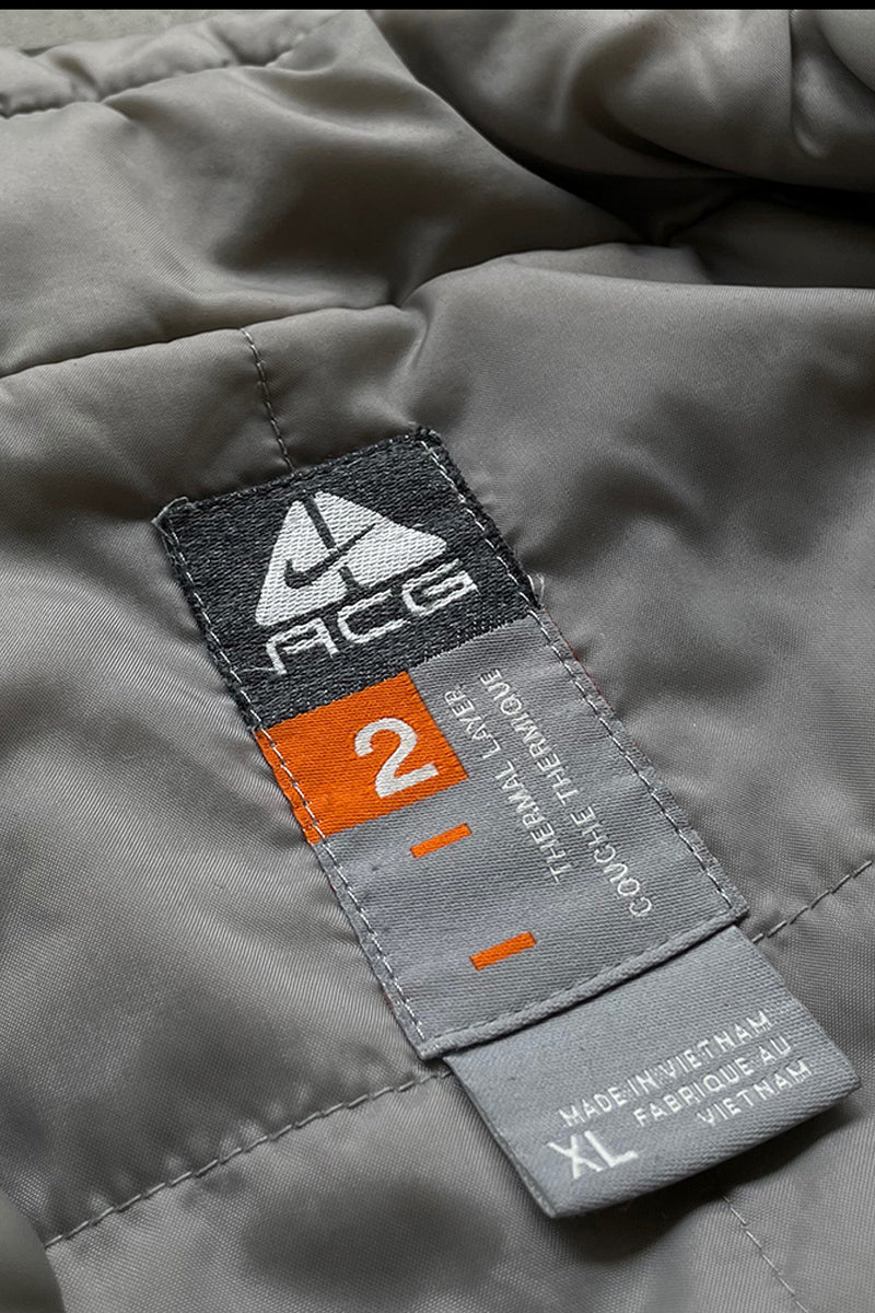 Y2K EARLY 00'S MOUNTAIN NYLON JACKET W/ LINER / KHAKI [SIZE: XL USED]