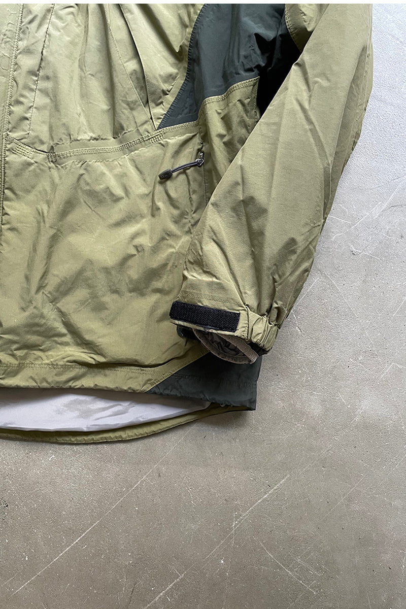Y2K EARLY 00'S MOUNTAIN NYLON JACKET W/ LINER / KHAKI [SIZE: XL USED]
