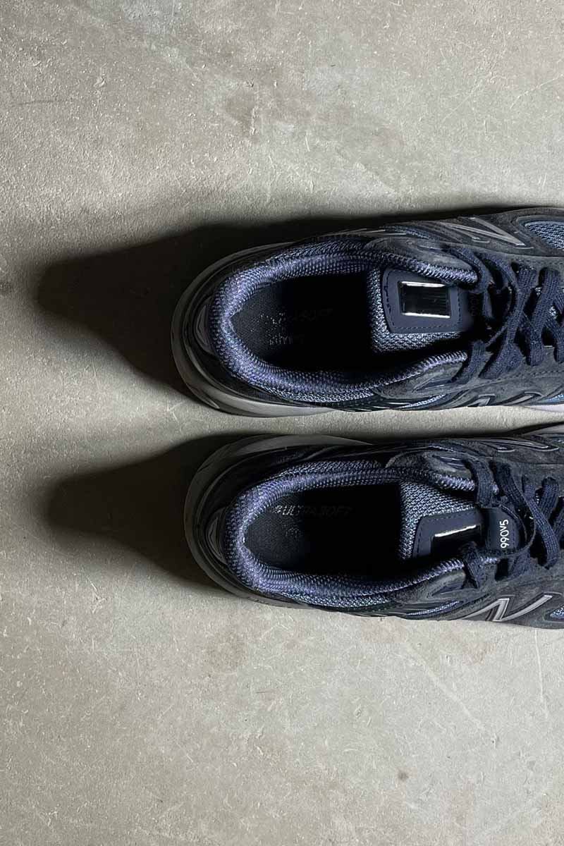 MADE IN USA M990 NV5 SNEAKERS / NAVY [SIZE: US9 (Approx. 27.0cm) USED]