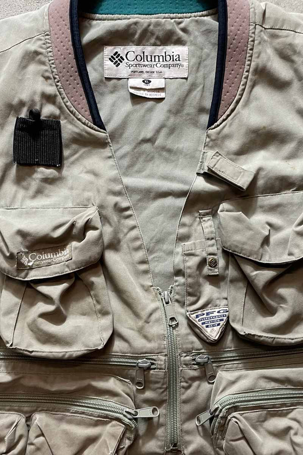 Y2K EARLY 00'S PFG VEST / KHAKI [SIZE: XL USED]
