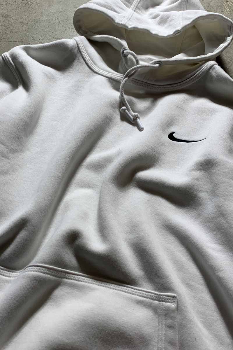 LOGO ONE POINT SWEAT HOODIE / WHITE [SIZE: L USED]