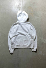 画像をギャラリービューアに読み込む, LOGO ONE POINT SWEAT HOODIE / WHITE [SIZE: L USED]
