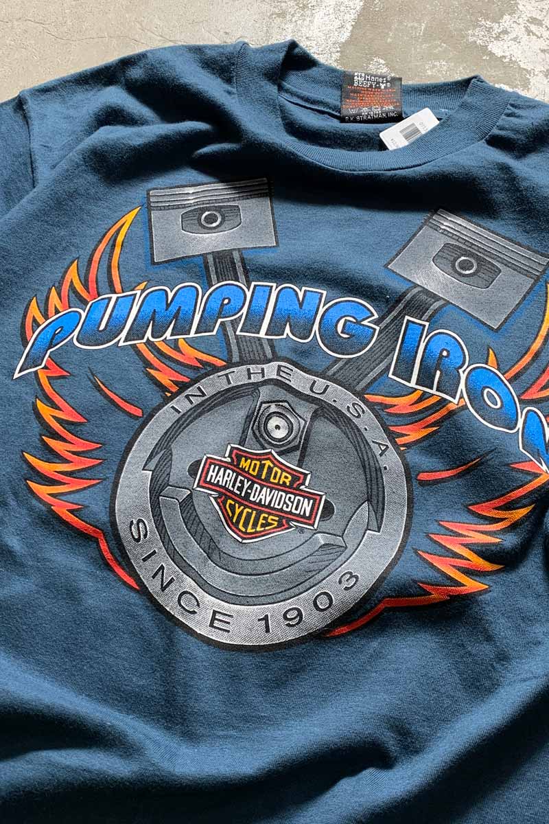 MADE IN USA 93'S S/S PUMPING IRON PRINT MOTOR CYCLE T-SHIRT / BLUE GREEN [SIZE: L USED]