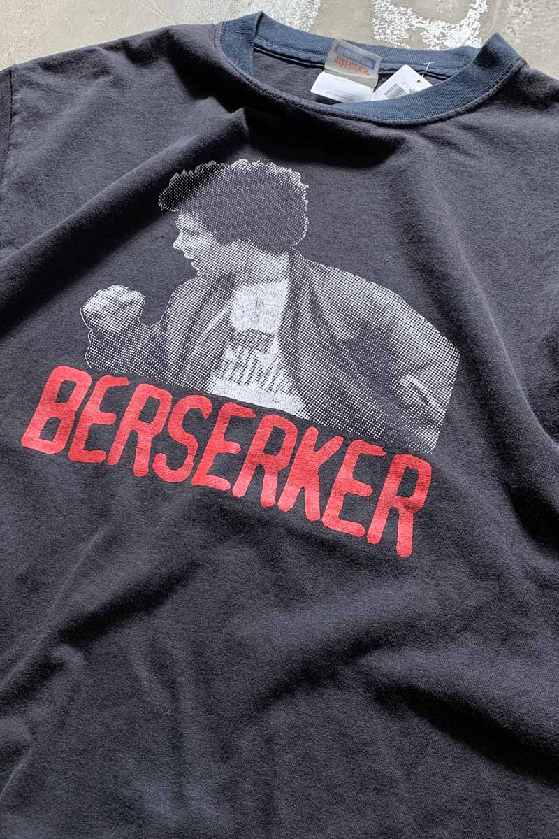 01'S S/S BERSERKER TOUR PRINT BAND T-SHIRT / BLACK [SIZE: M USED]