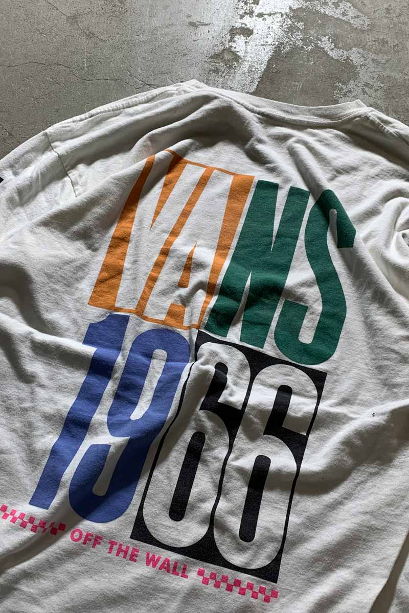 L/S BACK PRINT T-SHIRT / WHITE [SIZE: L USED]