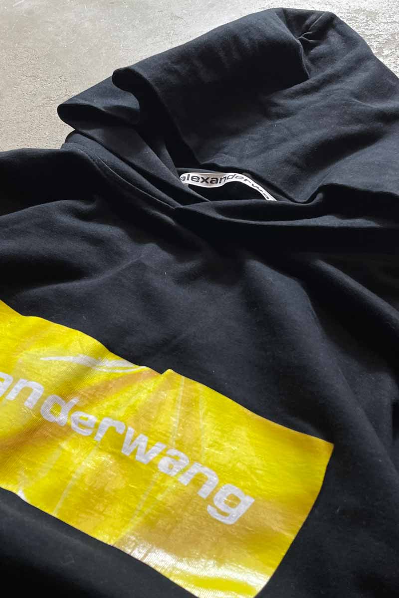 LOGO PRINT SWEAT HOODIE / BLACK/YELLOW [SIZE:S USED]