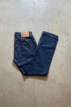 画像をギャラリービューアに読み込む, MADE IN USA 01&#39;S 501 DENIM PANTS / INDIGO [SIZE: W33L32 USED]
