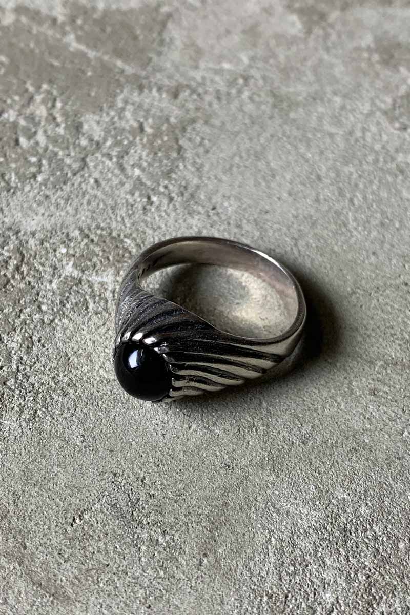 VINTAGE SILVER JEWELRY | STERLING SILVER RING W / ONYX – STOCK