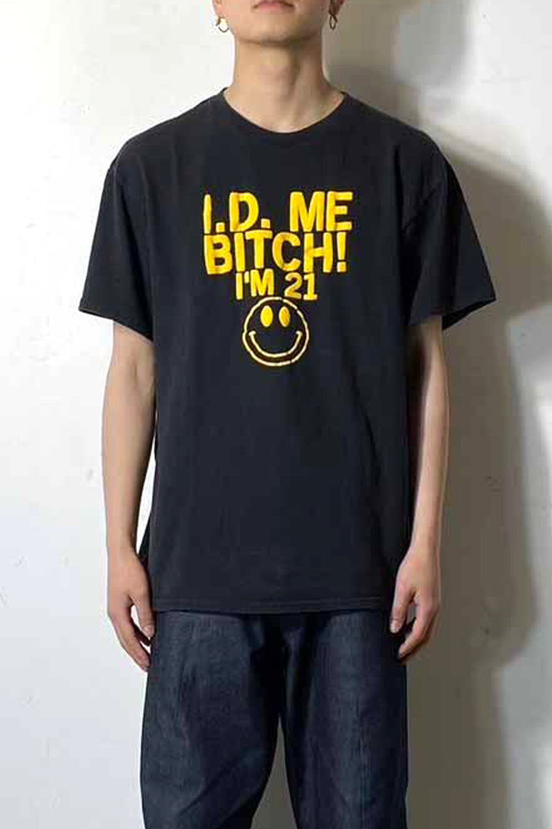 S/S I.D.ME.BITCH FORM PRINT MESSAGE T-SHIRT / BLACK [SIZE: L USED]