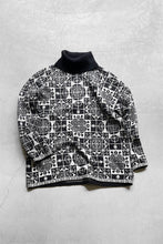 画像をギャラリービューアに読み込む, MADE IN ITALY 90&#39;S GEOMETRIC PATTERN TURTLE NECK KNIT SWEATER / PATTERN [SIZE: L USED]
