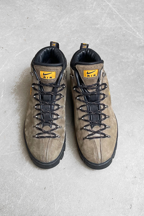 90'S MOUNTAIN TREKKING BOOTS / KHAKI [SIZE: US10.0 (27.0cm) USED]