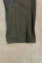 画像をギャラリービューアに読み込む, FATIGUE CARGO PANTS / OLIVE [SIZE: 88-92(S相当) USED]
