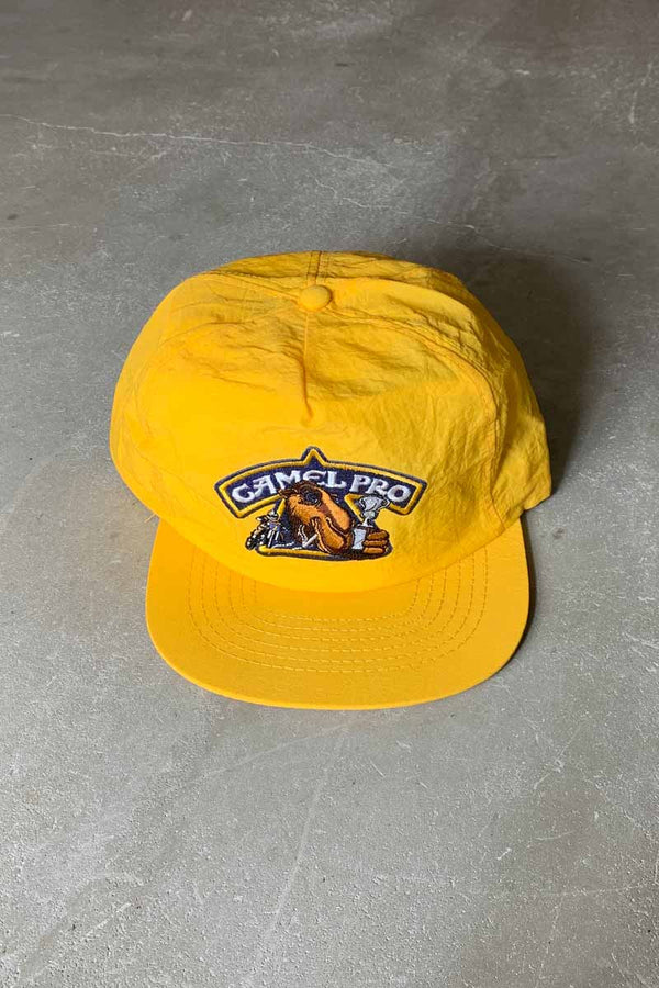 90'S CAMEL PRO EMBROIDERED NYLON 6-PANEL CAP / YELLOW [SIZE: ONE SIZE USED]