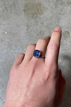 画像をギャラリービューアに読み込む, SILVER RING W/GLASS STONE [SIZE: 17号相当 USED]

