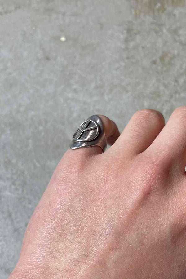 925 SILVER RING / SILVER [SIZE: Equivalent to JP 11 USED]