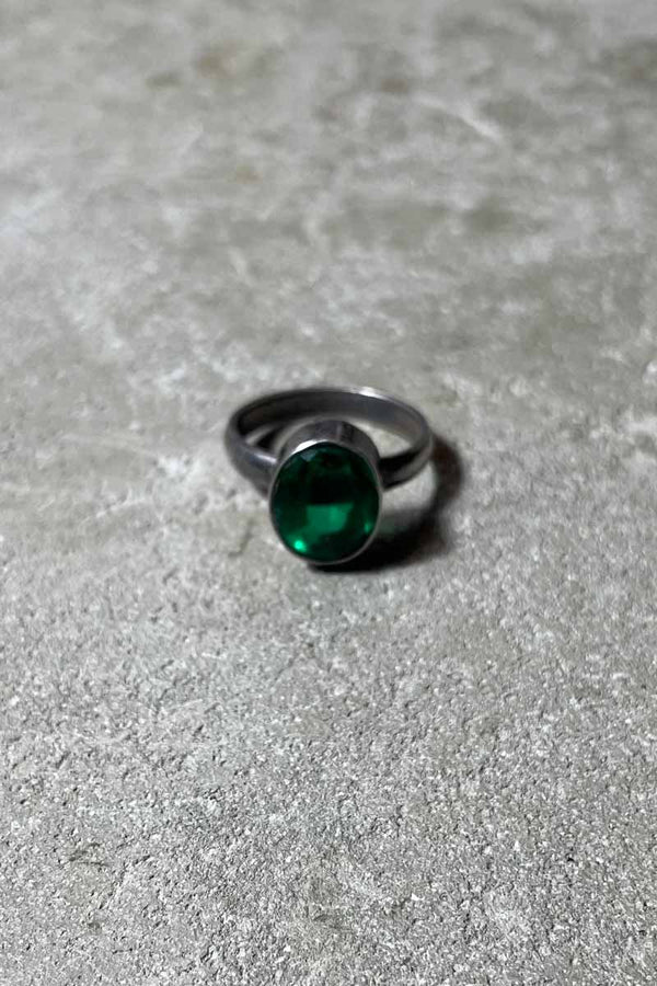 SILVER RING WITH GLASS STONE [SIZE: US 9.5 USED]