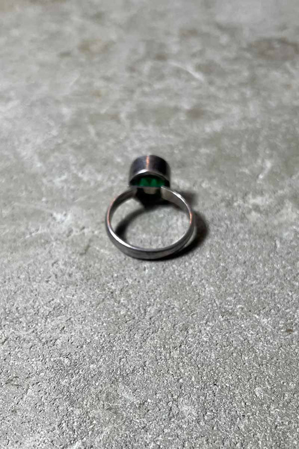 SILVER RING WITH GLASS STONE [SIZE: US 9.5 USED]