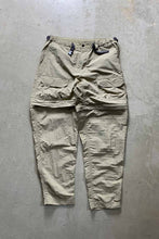 画像をギャラリービューアに読み込む, 90&#39;S 2WAY NYLON CARGO PANTS / BEIGE [SIZE: M USED]
