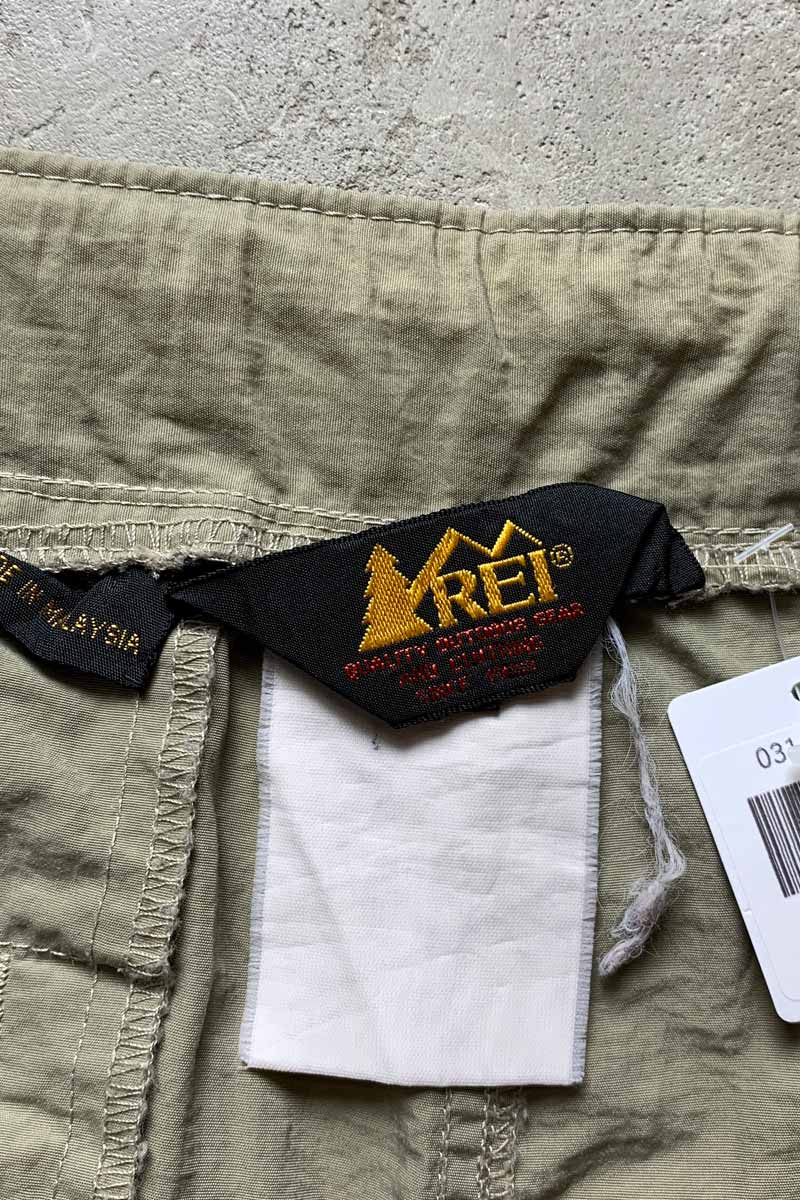 90'S 2WAY NYLON CARGO PANTS / BEIGE [SIZE: M USED]