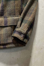 画像をギャラリービューアに読み込む, CHECK WOOL MIDDLE COAT / OLIVE [SIZE: S USED]

