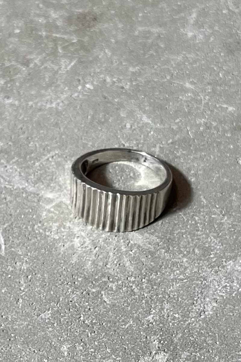 925 SILVER RING [SIZE: 21号相当 USED]