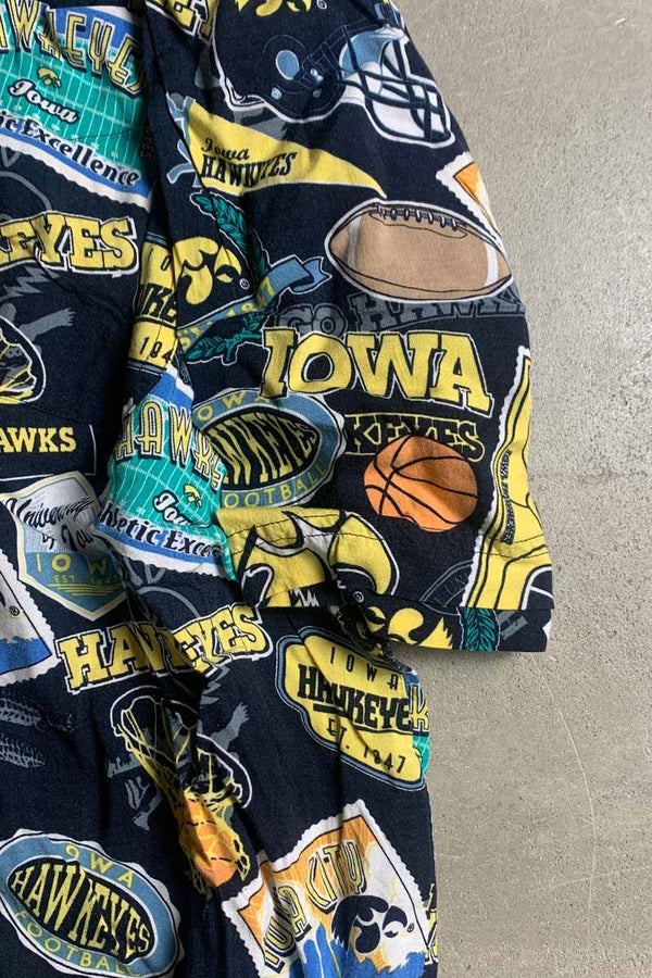 90'S S/S OPEN COLLAR HAWKEYES DESIGN RAYON HAWAIIAN SHIRT / BLACK [SIZE: L USED]