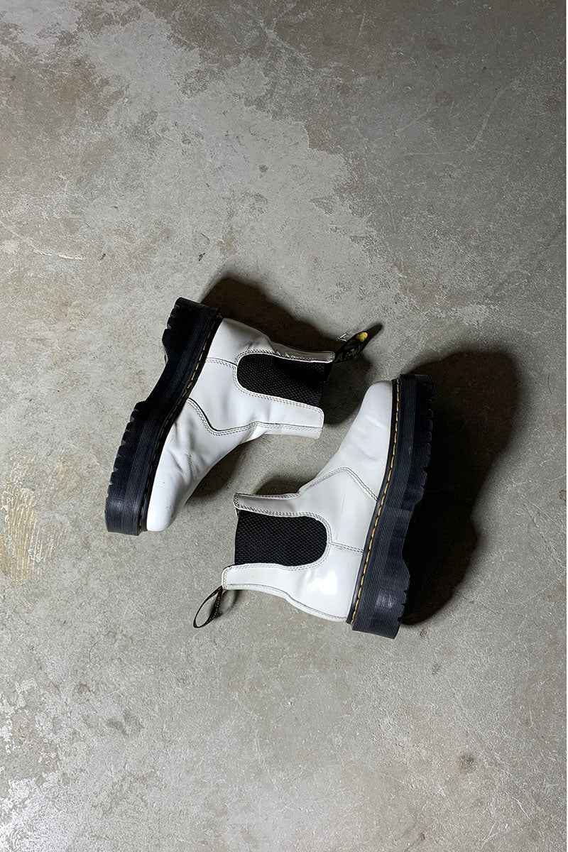 QUAD CHELSEA SIDE-GOA LEATHER BOOTS / WHITE [SIZE: US8.0 (Approx. 26.0cm) USED]
