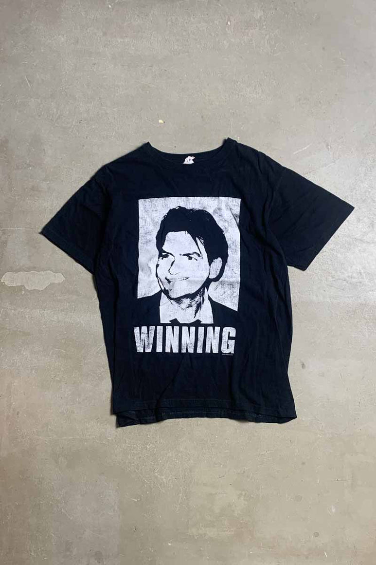 90'S S/S WINNING FACE PRINT T-SHIRT / BLACK [SIZE: M USED]