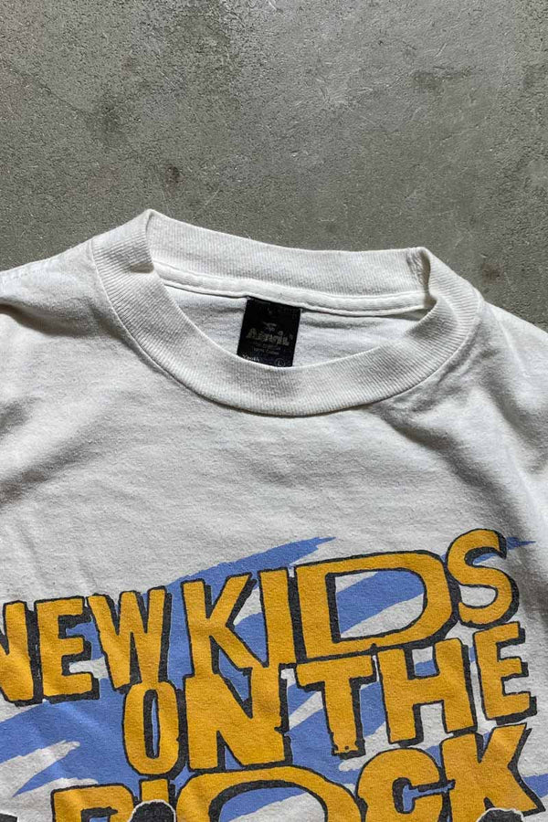 MADE IN USA 89'S NEW KIDS ON THE BLOCK T-SHIRT / WHITE [SIZE: L USED]