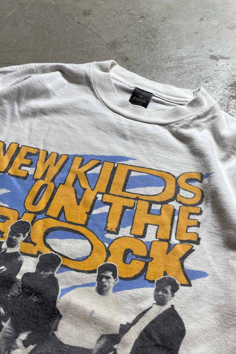 MADE IN USA 89'S NEW KIDS ON THE BLOCK T-SHIRT / WHITE [SIZE: L USED]