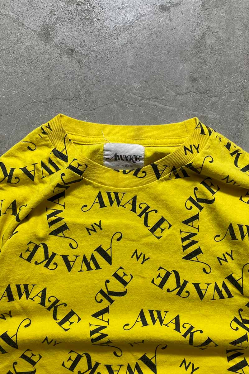 MADE IN USA ALL OVER PRINT LOGO T-SHIRT / YELLOW [SIZE: L USED]