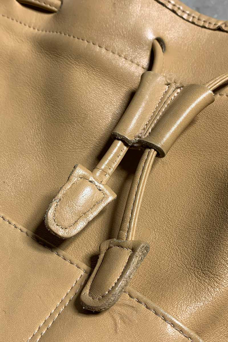 MADE IN USA 90'S MEDIUM LEATHER SHOULDER BAG / CAMEL [SIZE: ONE SIZE USED]